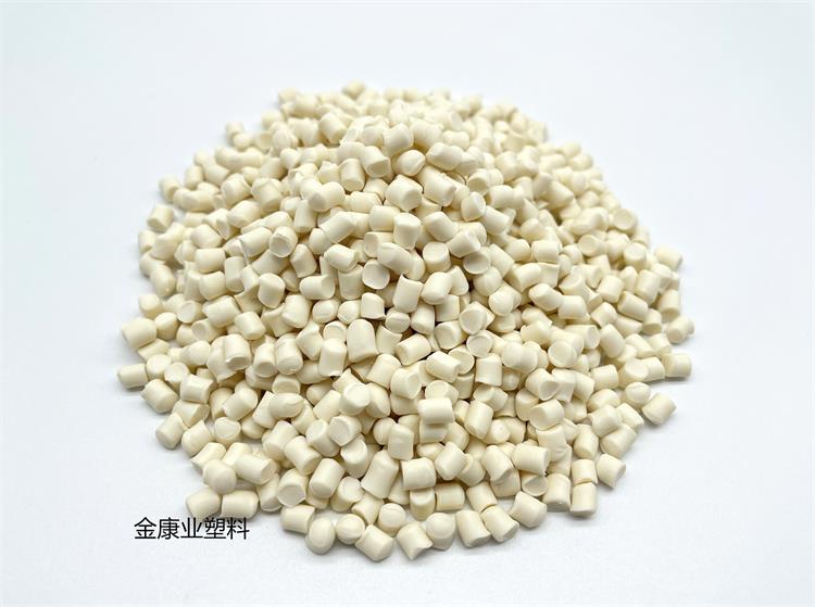 耐（nài）寒PVC塑料顆粒料